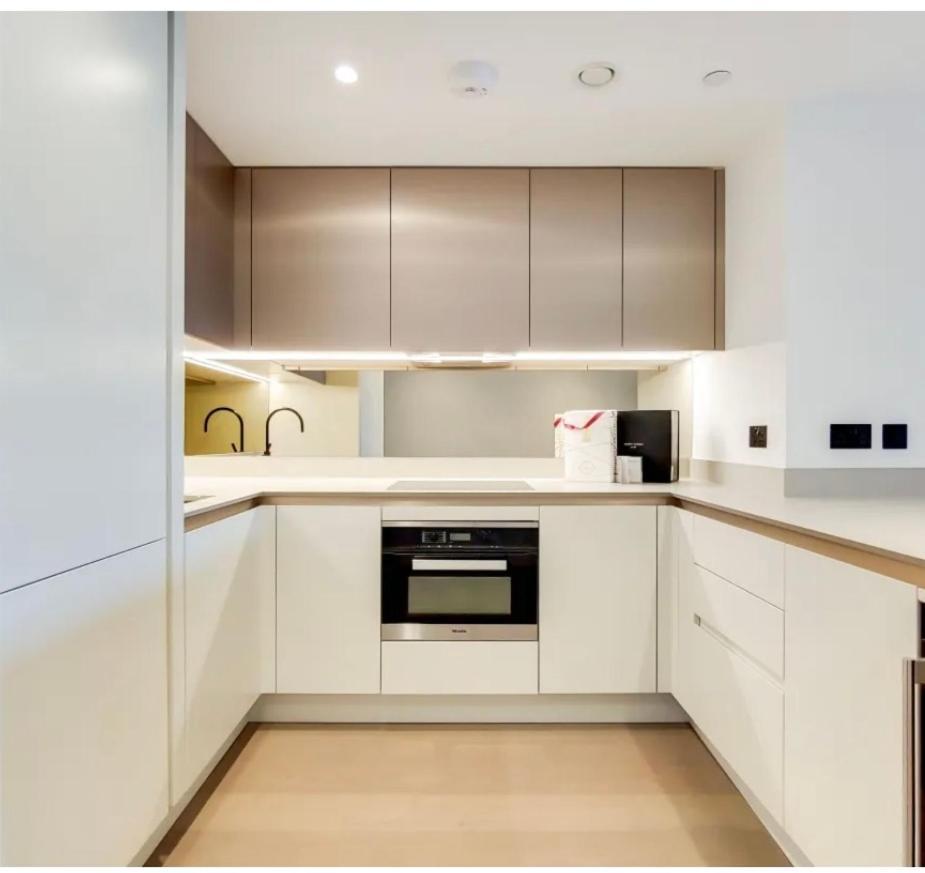 Luxury Apartment Riverside 伦敦 外观 照片
