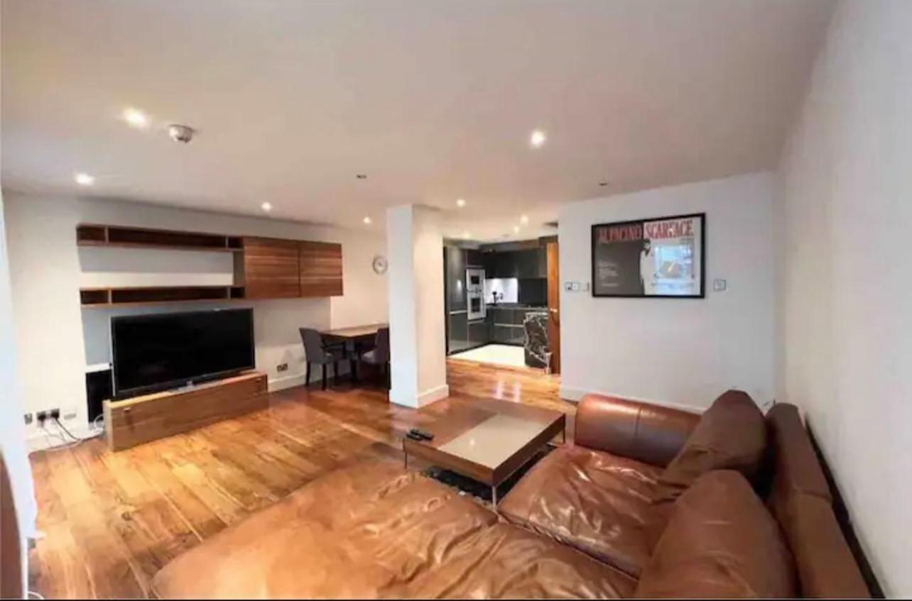 Luxury Apartment Riverside 伦敦 外观 照片