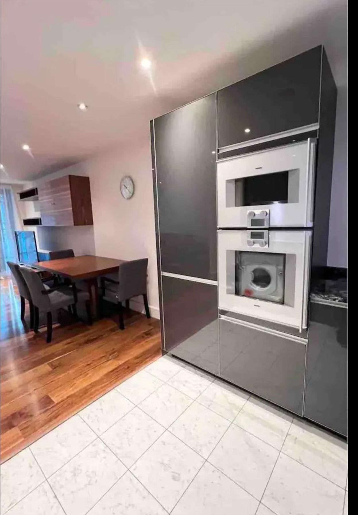 Luxury Apartment Riverside 伦敦 外观 照片